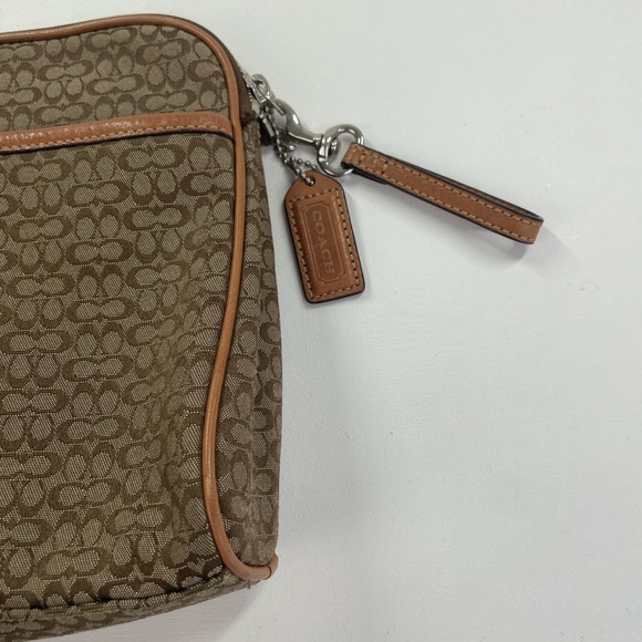 Authentic COACH Signature  Pouch Clutch Canvas/Leather Beige/Brown Large Unisex
